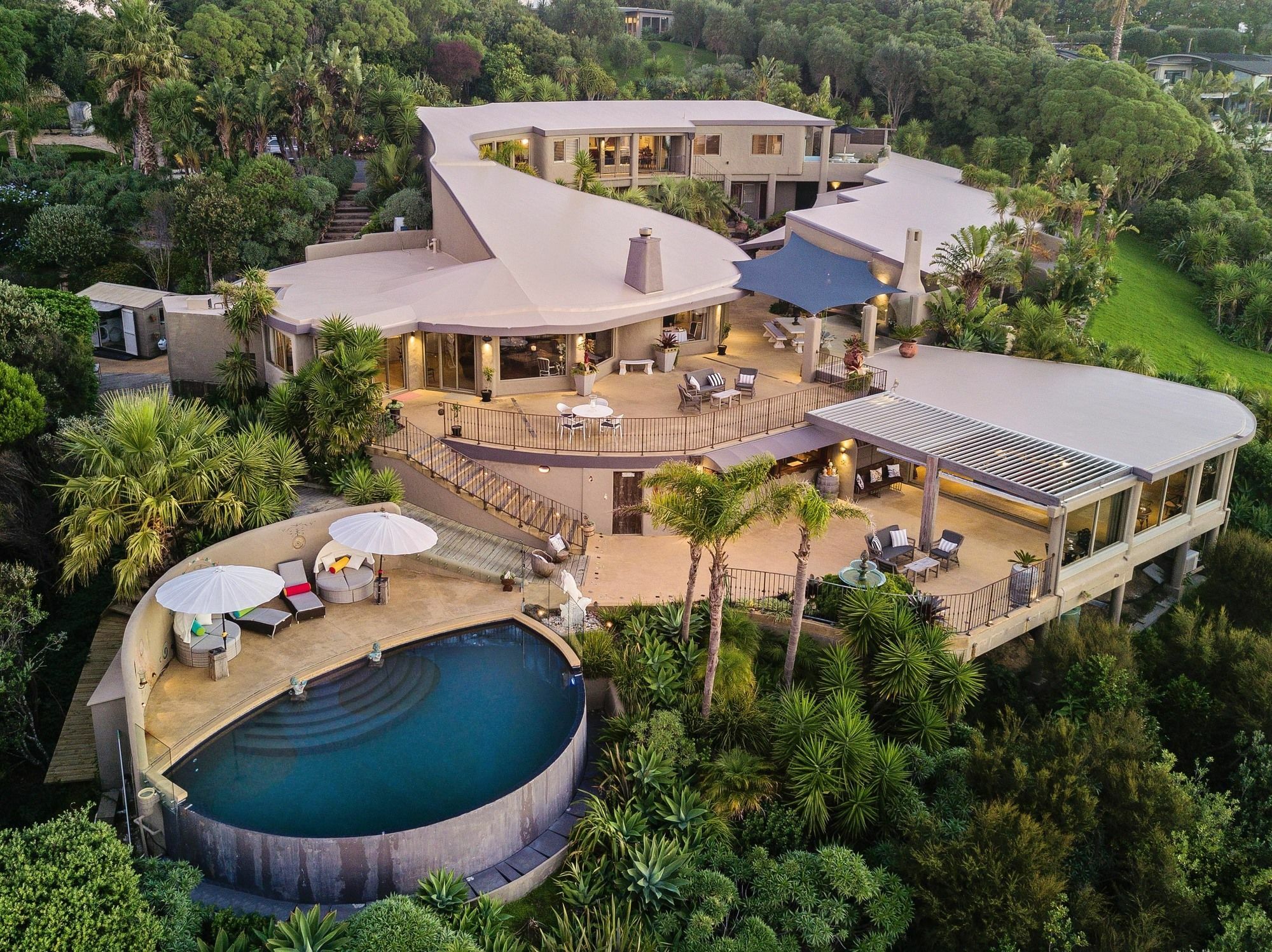 Delamore Lodge Oneroa Экстерьер фото